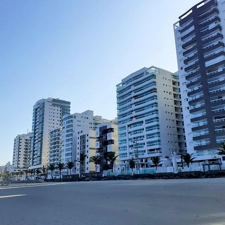 Ap Padrao Pe Na Areia Centro Top Mongaguá Екстериор снимка